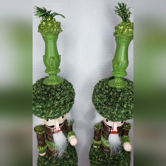 Nutcracker Topiary Set Of 2 - Picture 3 of 7